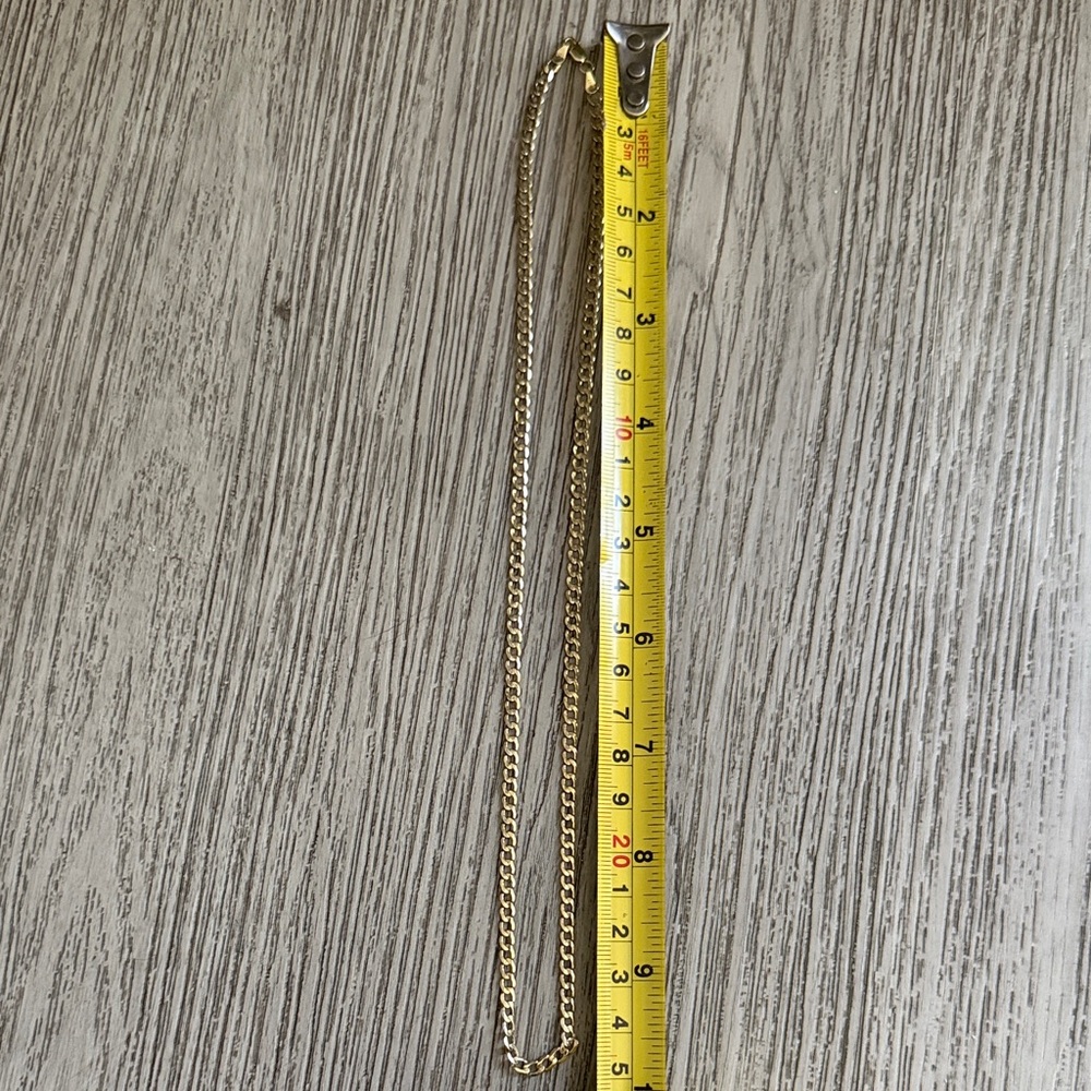 Elegant Silver Chain Necklace - Picture 3 of 10